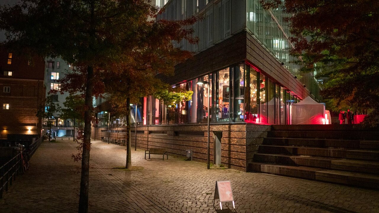 Eventlocations in Hamburg - Rudolph's | © Rudolph's Eventlocations in Hamburg von NORD EVENT - Rudolph's - Aussenansicht Promenade | © Rudolph's