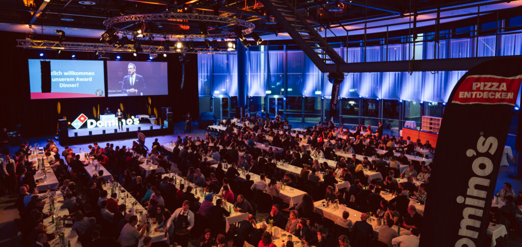 Kongress planen in Hamburg mit NORD EVENT- Musik- und Kongresshalle Luebeck - Firmenfeier mit Moderation