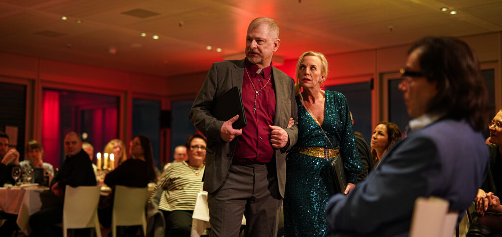 Teambuildings in Hamburg - Murder Mystery Dinner - Krimi-Theater mit Dinner - Szenenbild